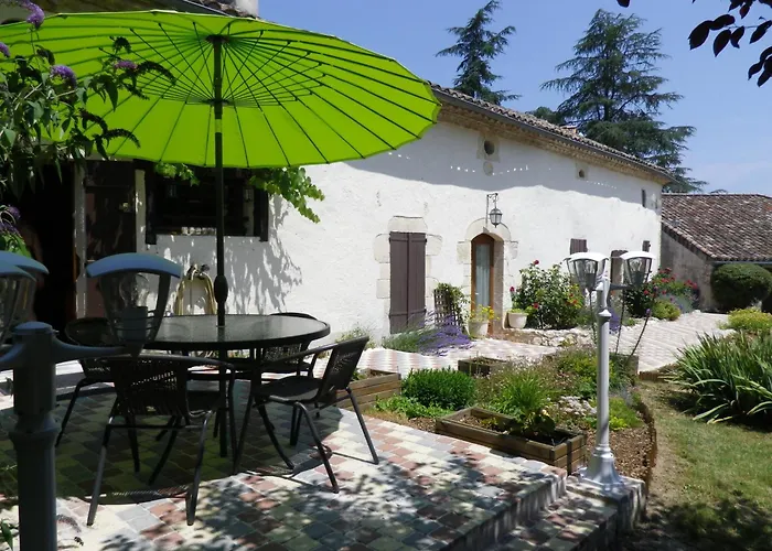 Сasa de vacaciones Authentique-piscine Privée Chauffée- Et Nature